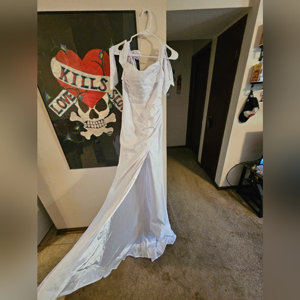 Elegant White Wedding Gown